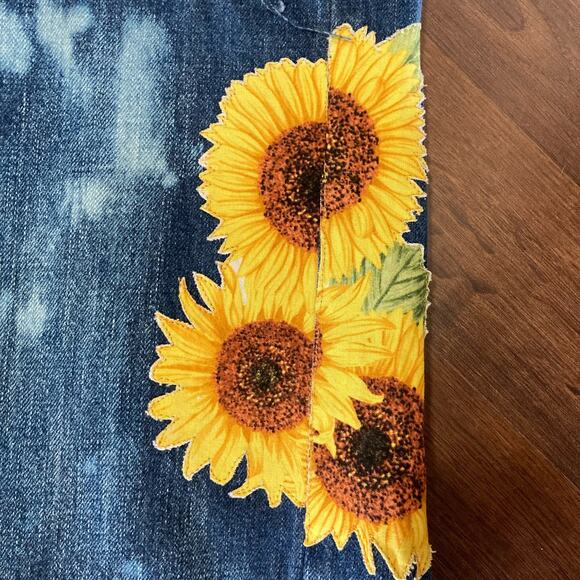 Upcyled Boyfriend Art Jeans 36 x 30 Altered Patchwork Bleach Patched Appliques - Picture 7 of 14